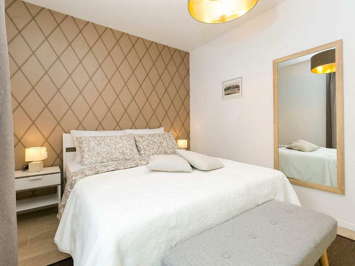Holiday Dream Vrsar Bagian luar foto